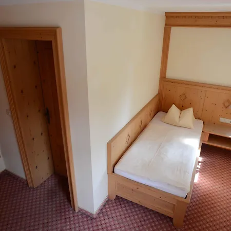 Alpengasthof Zur Post Szálloda