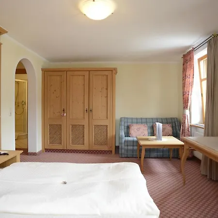 Hotel Alpengasthof Zur Post Schattwald