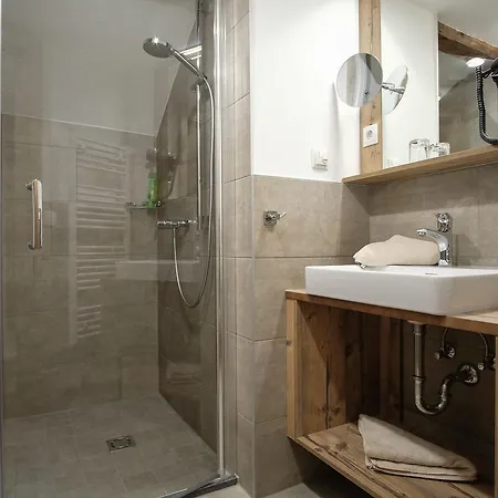 Alpengasthof Zur Post Szálloda 3*