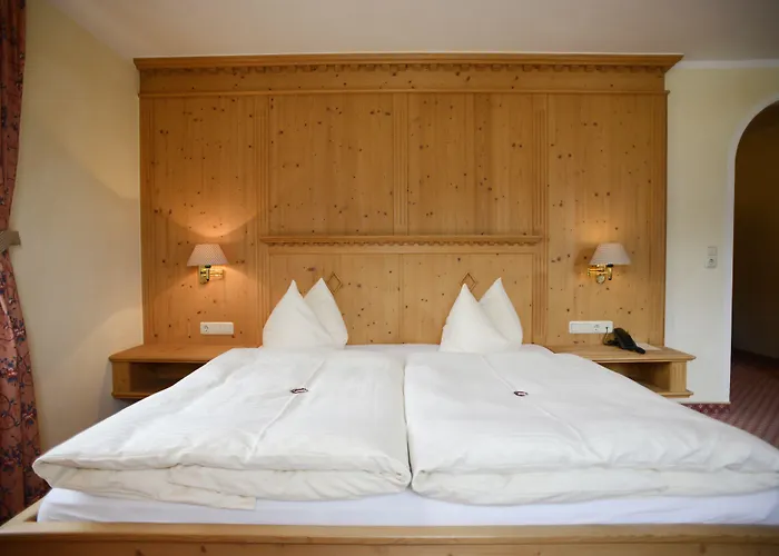 Alpengasthof Zur Post ホテル