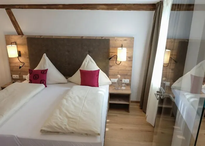 Alpengasthof Zur Post 3*