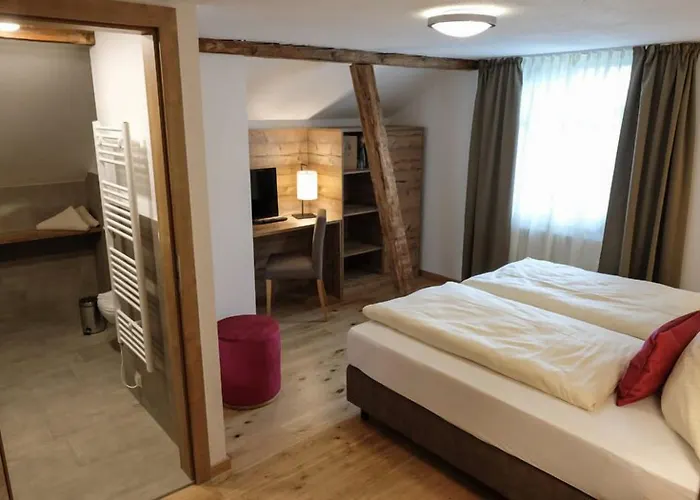 ホテル Alpengasthof Zur Post