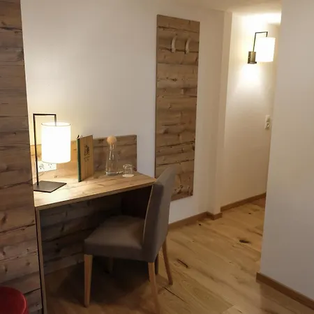 Отель Alpengasthof Zur Post